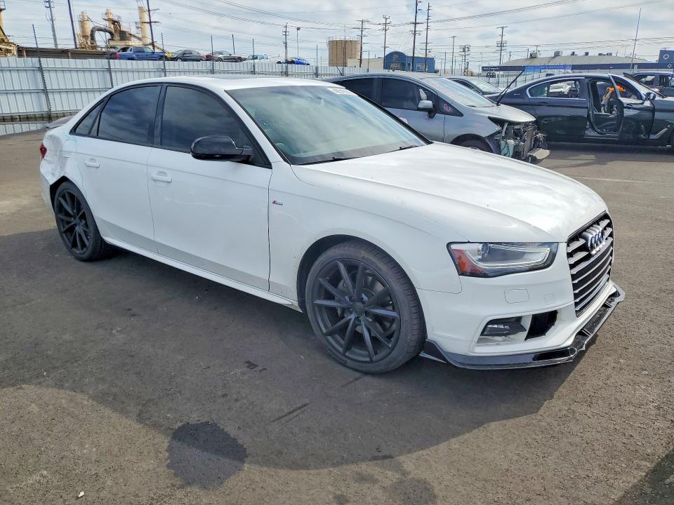 48518286 :رقم المزاد ، WAUAFAFL2GN015961 vin ، 2016 Audi A4 مزاد بيع