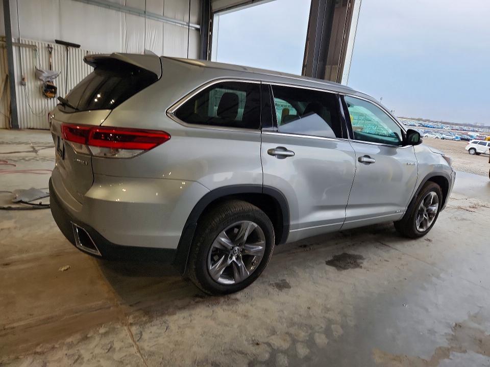 49560866 :رقم المزاد ، 5TDDGRFH6HS023337 vin ، 2017 Toyota Highlander Hybrid مزاد بيع
