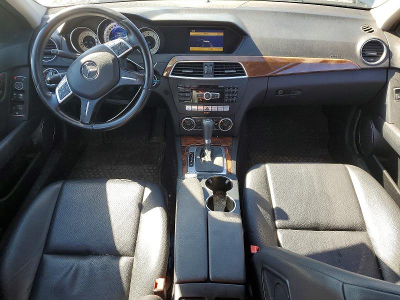 51333126 :رقم المزاد ، WDDGF8BBXCR211044 vin ، 2012 Mercedes-benz C مزاد بيع