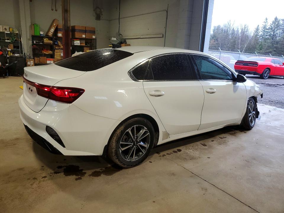Продажа на аукционе авто 2024 Kia Forte, vin: 3KPF34AD3RE757800, номер лота: 49328546