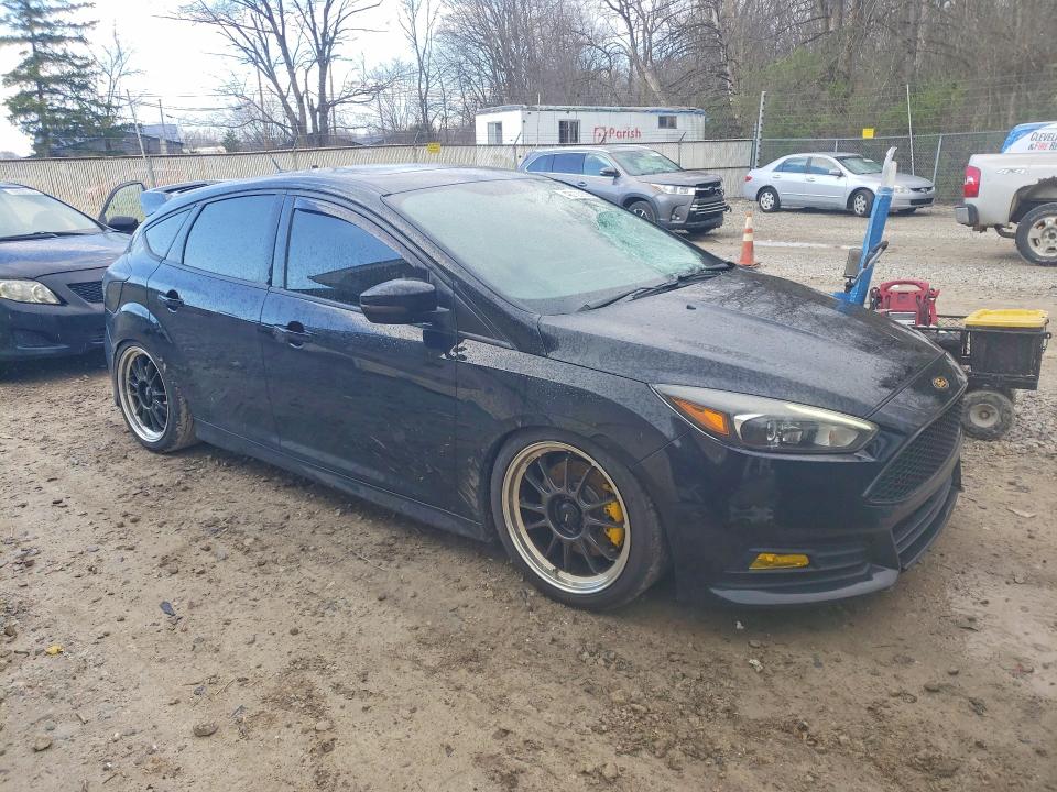 Продажа на аукционе авто 2016 Ford Focus, vin: 1FADP3L94GL287446, номер лота: 48728906