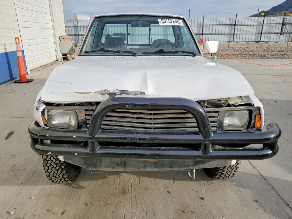 1982 Dodge D50 მანქანა იყიდება აუქციონზე, vin: JB7FK2470CY407233, აუქციონის ნომერი: 50552846