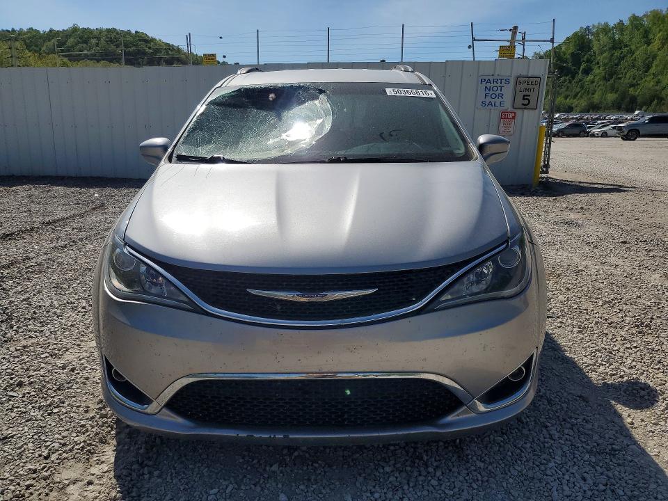 Продажа на аукционе авто 2019 Chrysler Pacifica, vin: 2C4RC1EG4KR597995, номер лота: 50365816