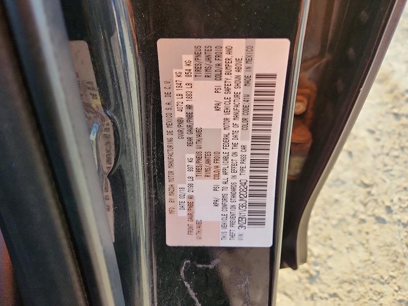 50130396 :رقم المزاد ، 3MZBN1V38JM208240 vin ، 2018 Mazda 3 مزاد بيع