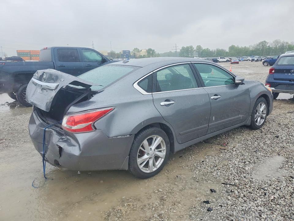 2015 Nissan Altima მანქანა იყიდება აუქციონზე, vin: 1N4AL3AP6FC137174, აუქციონის ნომერი: 51111046