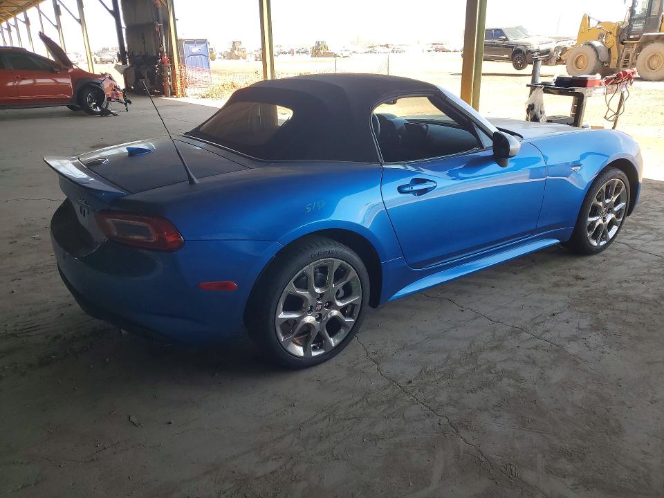 Aukcja sprzedaży 2017 Fiat 124 Spider, vin: JC1NFAEK8H0100473, numer aukcji: 50778376