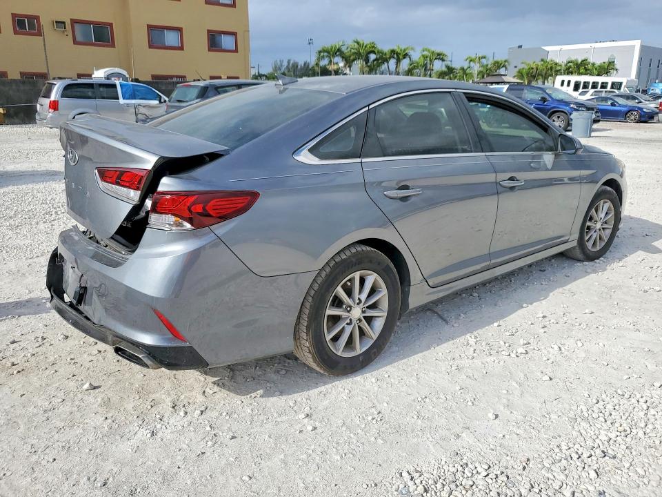 49907106 :رقم المزاد ، 5NPE24AF3KH776705 vin ، 2019 Hyundai Sonata مزاد بيع