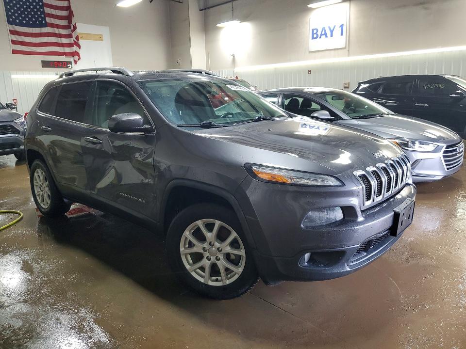 Продажа на аукционе авто 2016 Jeep Cherokee, vin: 1C4PJMCB6GW367802, номер лота: 49326466