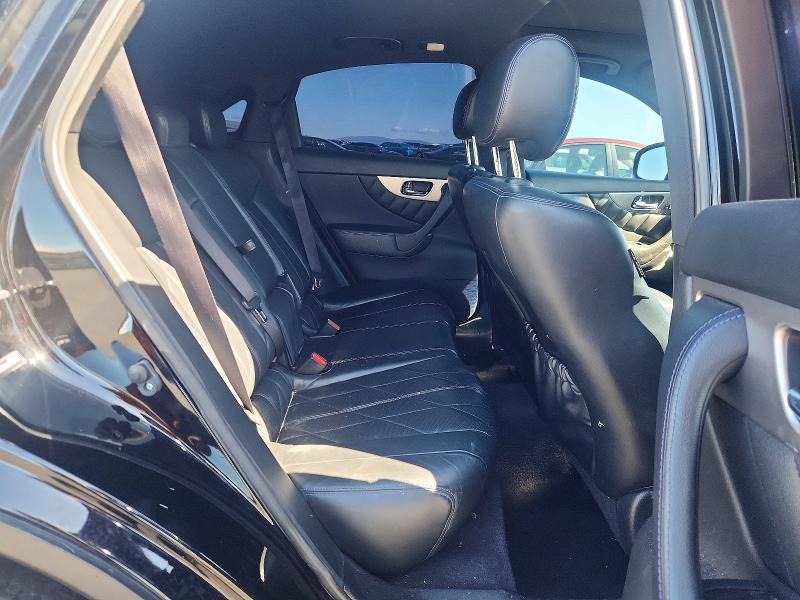 51005046 :رقم المزاد ، JN8CS1MW5HM410491 vin ، 2017 Infiniti Qx70 مزاد بيع