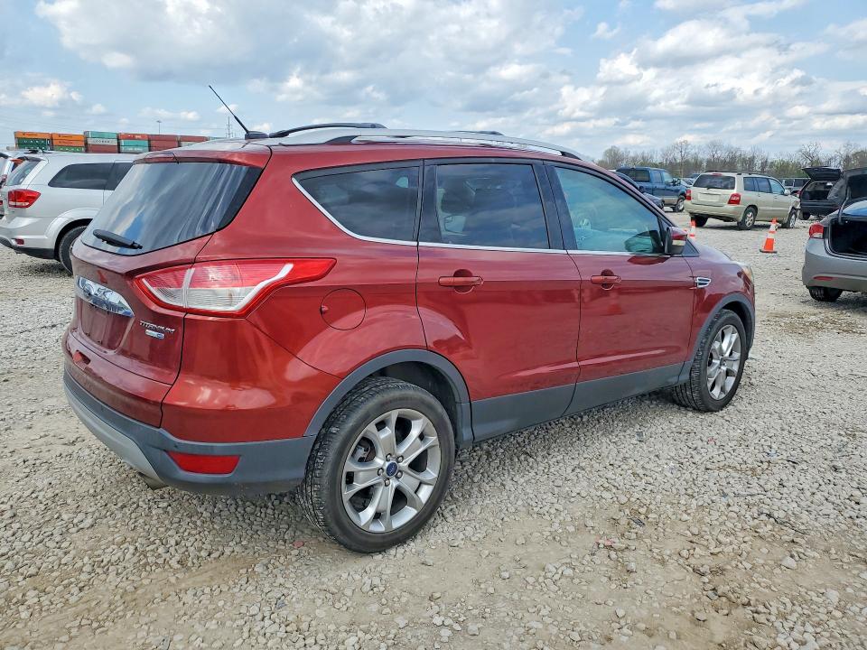Продажа на аукционе авто 2015 Ford Escape, vin: 1FMCU9JX0FUC02819, номер лота: 49757826