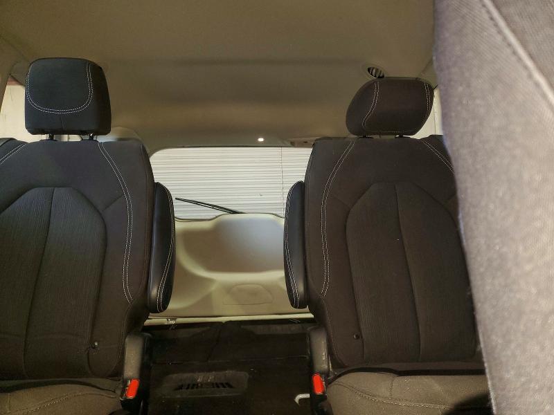 48801016 :رقم المزاد ، 2C4RC1CG2PR597567 vin ، 2023 Chrysler Voyager مزاد بيع