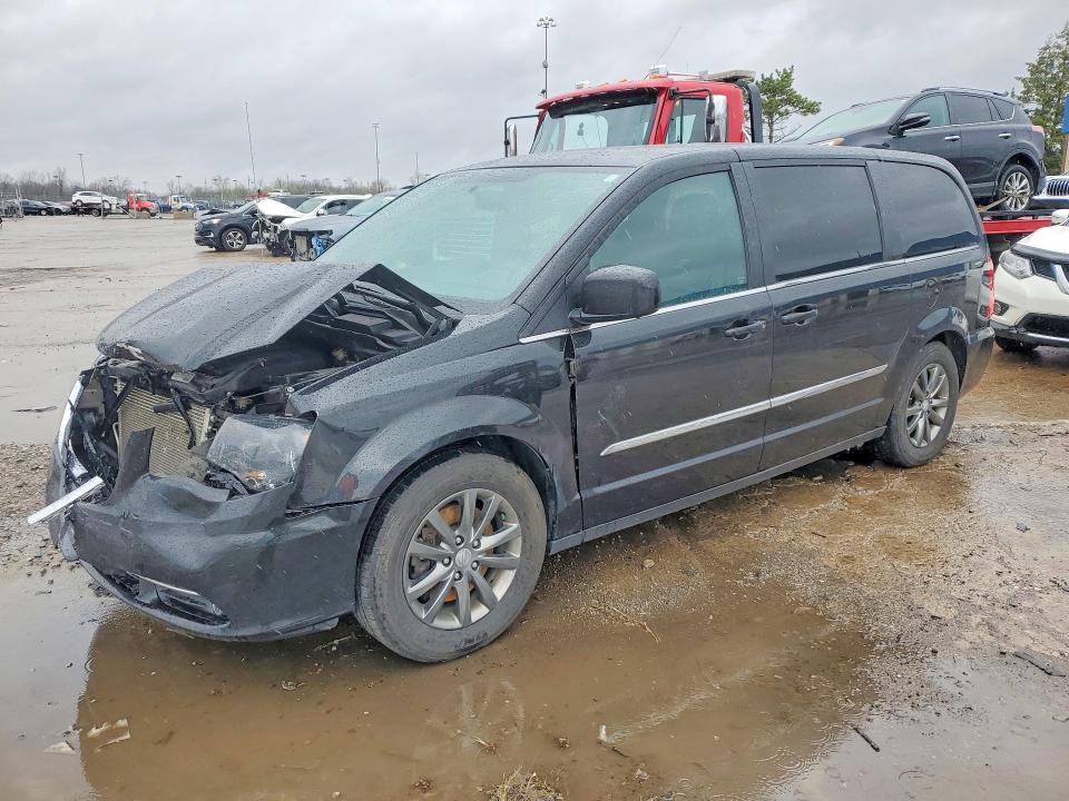 Продаж на аукціоні авто 2015 Chrysler Town & Country, vin: 2C4RC1HG3FR755163, номер лоту: 50062366