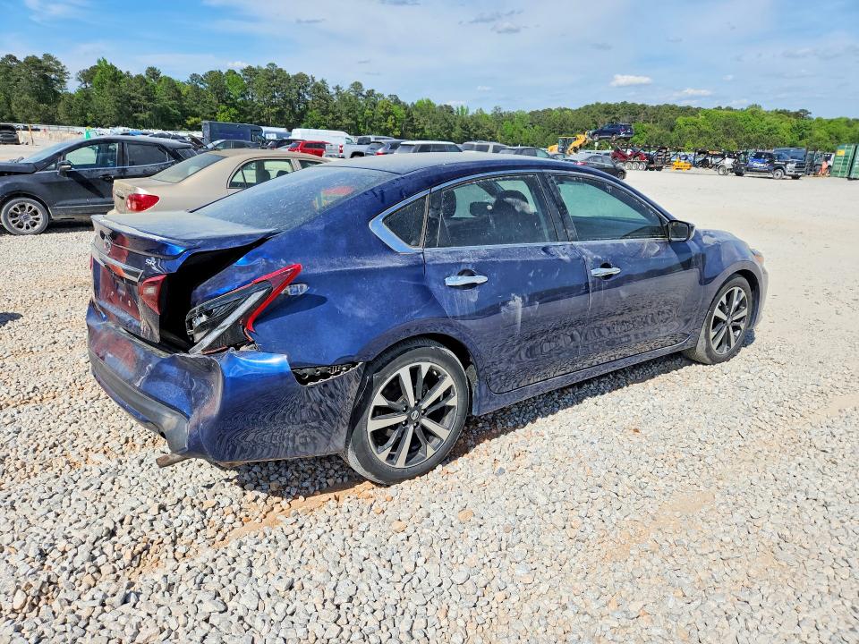 Продажа на аукционе авто 2018 Nissan Altima, vin: 1N4AL3AP8JC110387, номер лота: 49711606
