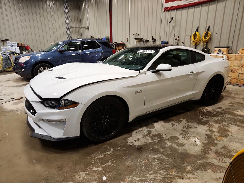 50369126 :رقم المزاد ، 1FA6P8CF7J5113491 vin ، 2018 Ford Mustang مزاد بيع