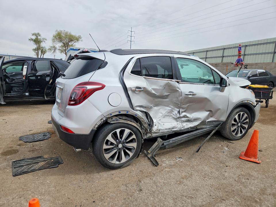 49610386 :رقم المزاد ، KL4CJESM8NB561897 vin ، 2022 Buick Encore مزاد بيع