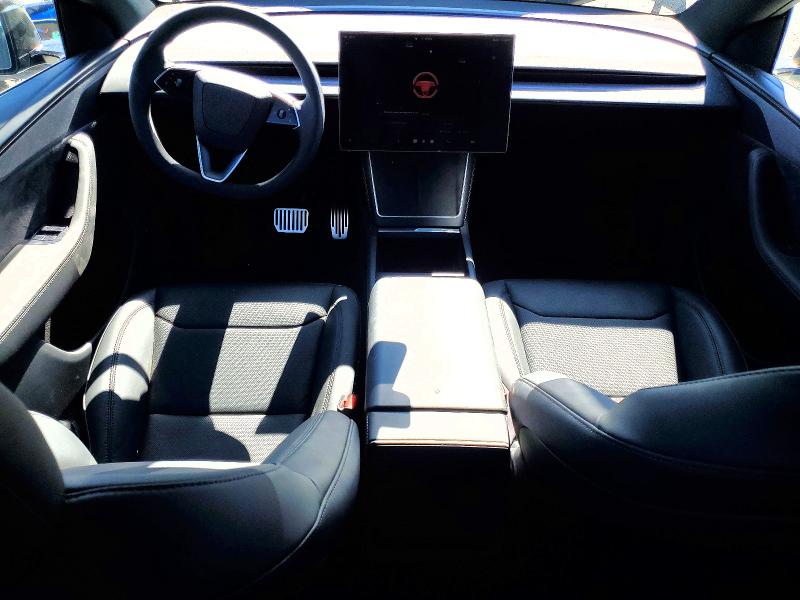 Продажа на аукционе авто 2026 Tesla Model Y, vin: 7SAYGDED6TF581191, номер лота: 49830116