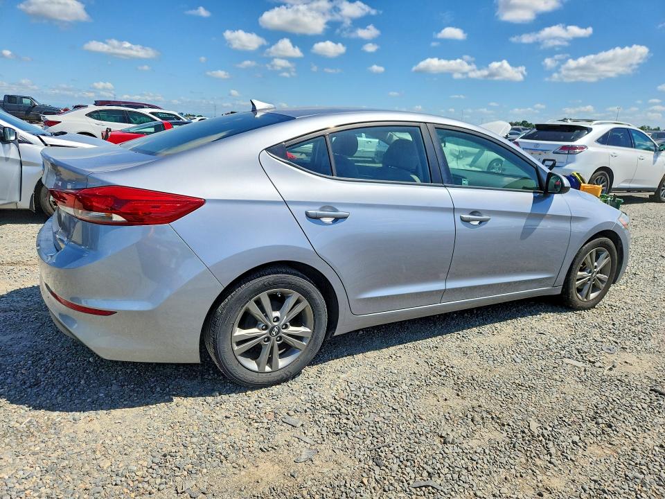 49620626 :رقم المزاد ، 5NPD84LFXHH150987 vin ، 2017 Hyun Elantra مزاد بيع