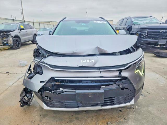 2023 Kia Niro მანქანა იყიდება აუქციონზე, vin: KNDCS3LF2P5077152, აუქციონის ნომერი: 50754726