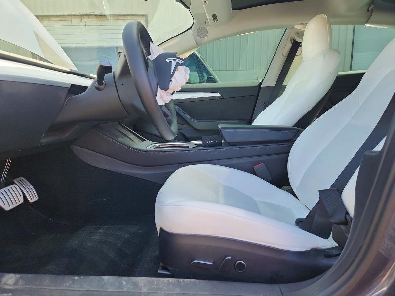 48940566 :رقم المزاد ، 5YJ3E1EC7PF396320 vin ، 2023 Tesla Model 3 مزاد بيع