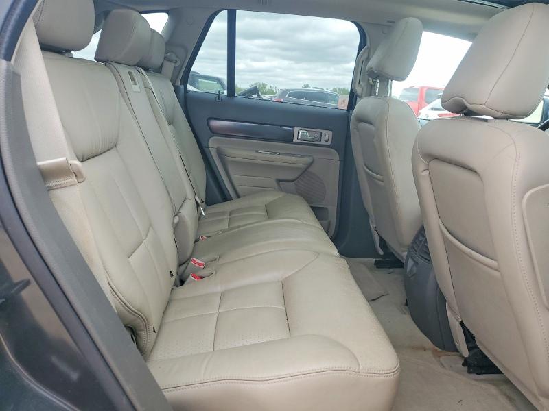 Auction sale of the 2007 Lincoln Townhouse Mkx, vin: 2LMDU88C37BJ22007, lot number: 49871316