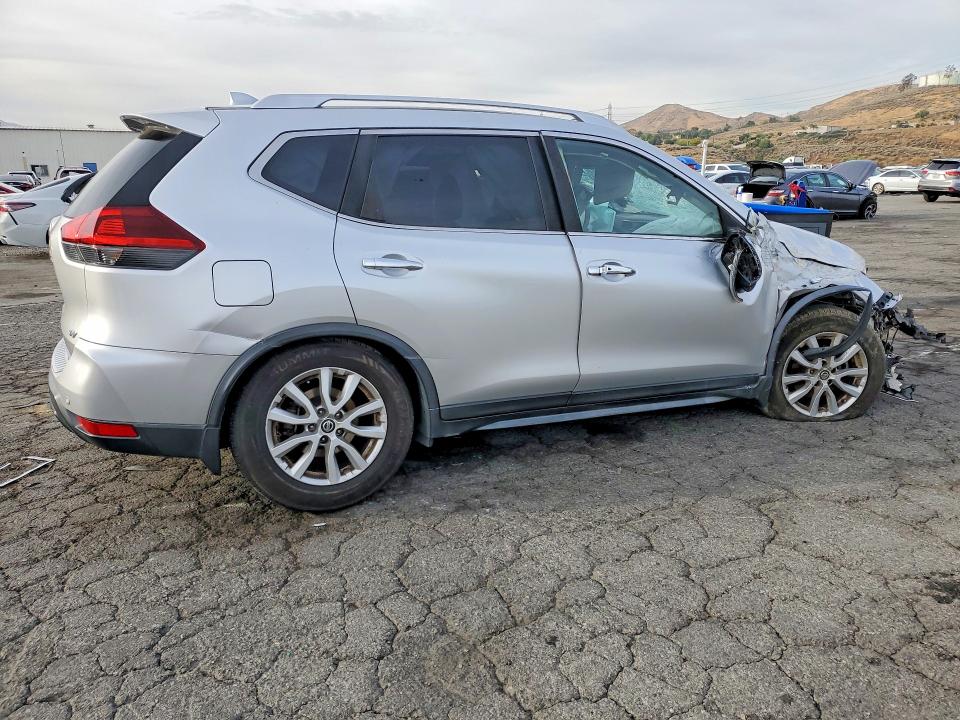Продажа на аукционе авто 2019 Nissan Rogue, vin: JN8AT2MT7KW250755, номер лота: 50083486