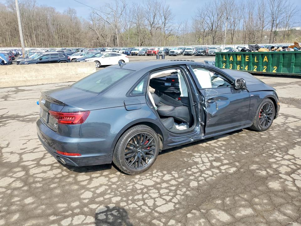 Aukcja sprzedaży 2018 Audi A4, vin: WAUPNAF47JA031240, numer aukcji: 49611186
