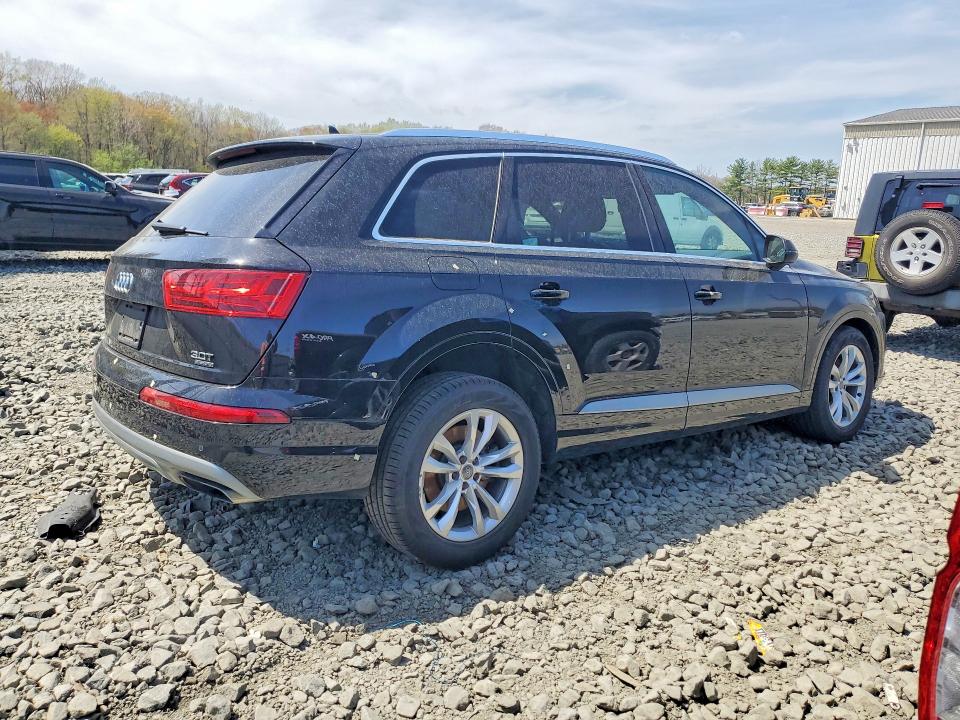 2018 Audi Q7 მანქანა იყიდება აუქციონზე, vin: WA1LAAF70JD006194, აუქციონის ნომერი: 49560056