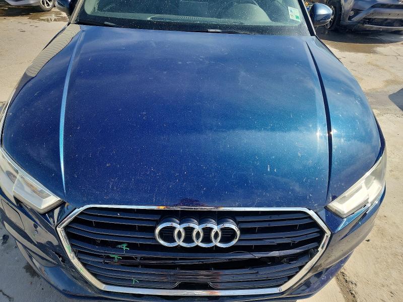Продаж на аукціоні авто 2017 Audi A3, vin: WAUAUGFF4H1049444, номер лоту: 48864386