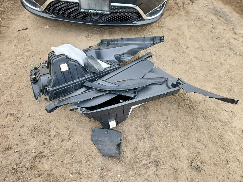 2017 Honda Cr-v მანქანა იყიდება აუქციონზე, vin: 2HKRW2H82HH121090, აუქციონის ნომერი: 50099496