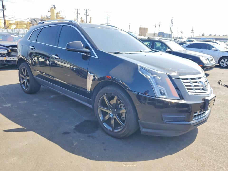 52019456 :رقم المزاد ، 3GYFNBE33GS532575 vin ، 2016 Cadillac Srx مزاد بيع