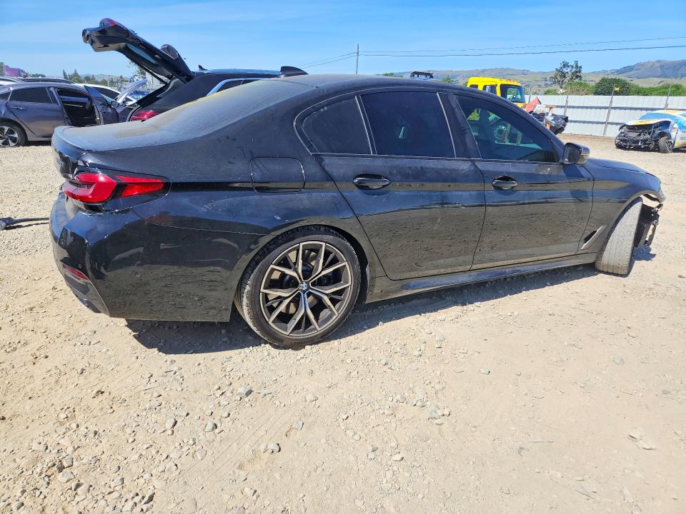49258356 :رقم المزاد ، WBA13BK03NCJ89878 vin ، 2022 Bmw M550xi مزاد بيع