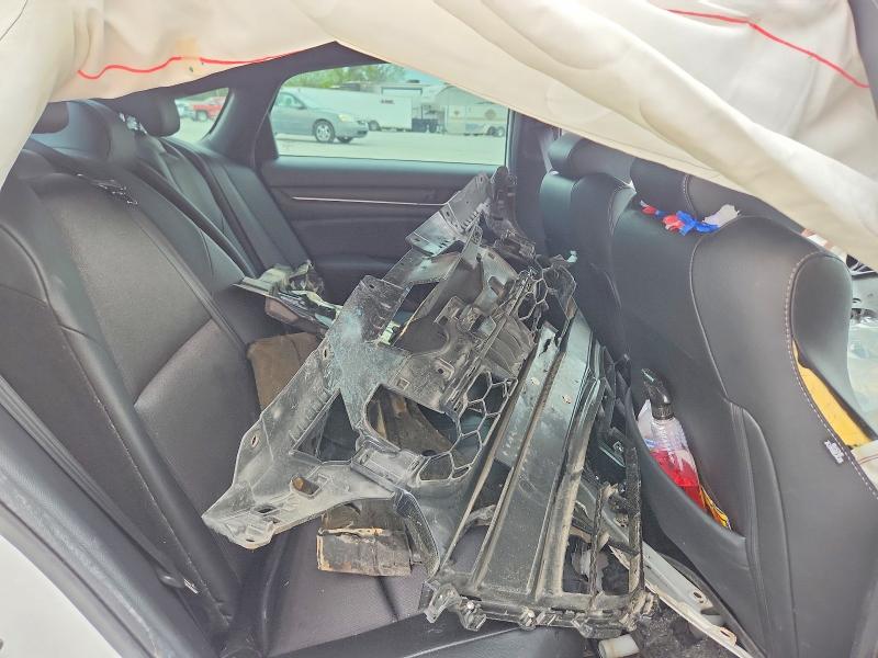 2019 Honda Accord მანქანა იყიდება აუქციონზე, vin: 1HGCV1F38KA161989, აუქციონის ნომერი: 49025216