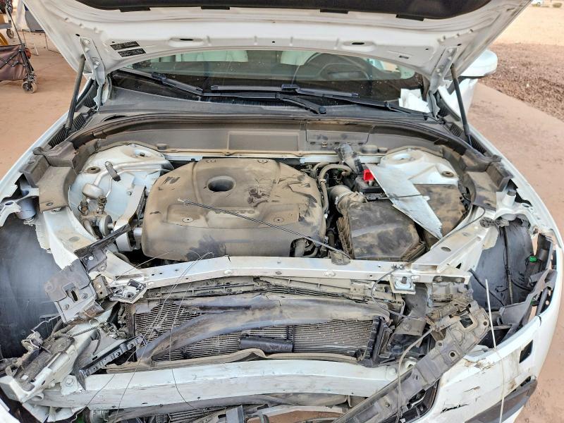 Продажа на аукционе авто 2019 Volvo Xc60, vin: LYV102DK4KB250164, номер лота: 51842446