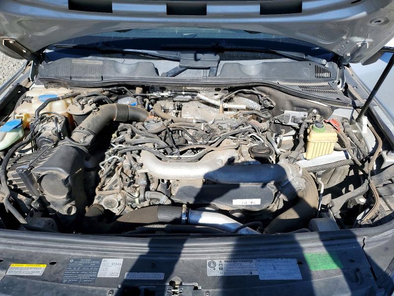 51533476 :رقم المزاد ، WVGFK9BP2CD002781 vin ، 2012 Volkswagen Touareg مزاد بيع
