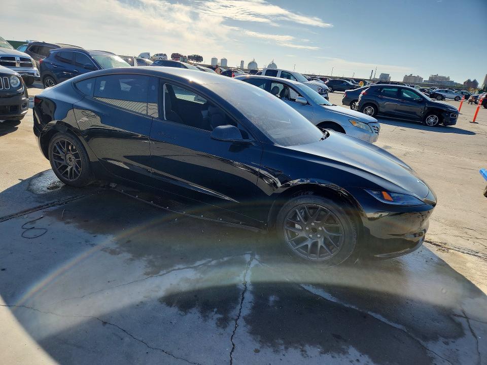 2025 Tesla Model 3 მანქანა იყიდება აუქციონზე, vin: 5YJ3E1EA8SF921182, აუქციონის ნომერი: 48521456