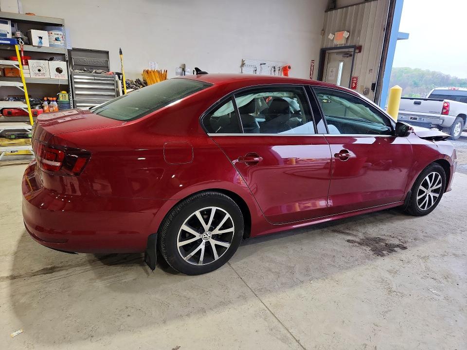 51603376 :رقم المزاد ، 3VWDB7AJ1HM362324 vin ، 2017 Volkswagen Jetta مزاد بيع