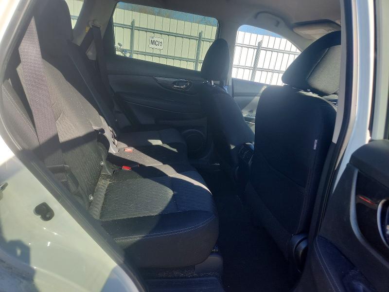 49153836 :رقم المزاد ، KNMAT2MV0JP607439 vin ، 2018 Nissan Rogue مزاد بيع