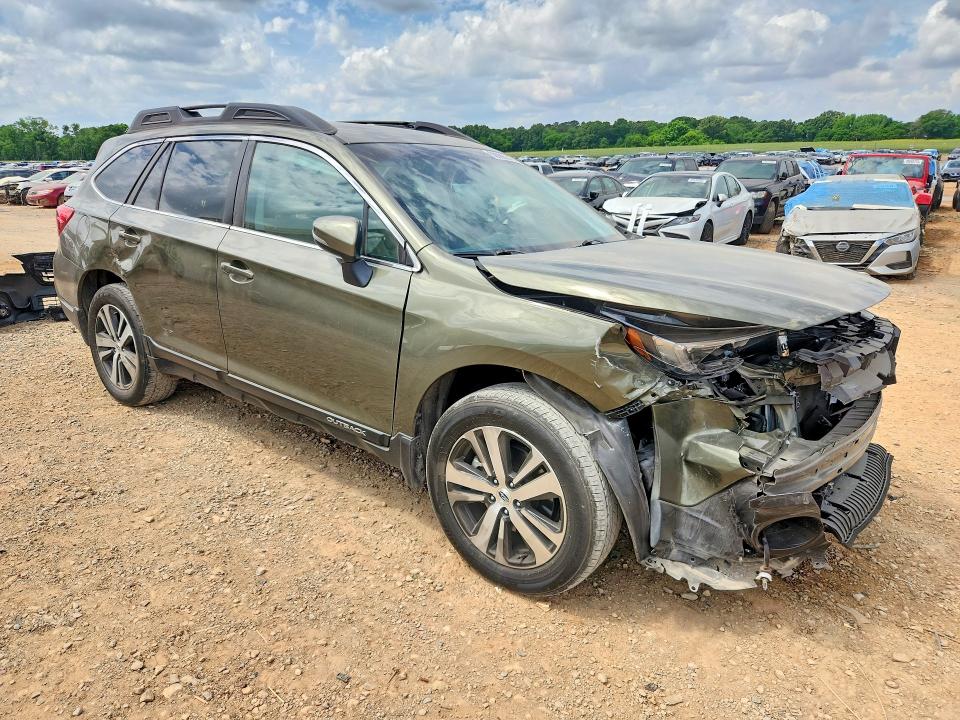 Продажа на аукционе авто 2018 Subaru Outback, vin: 4S4BSAKC1J3359045, номер лота: 50986246