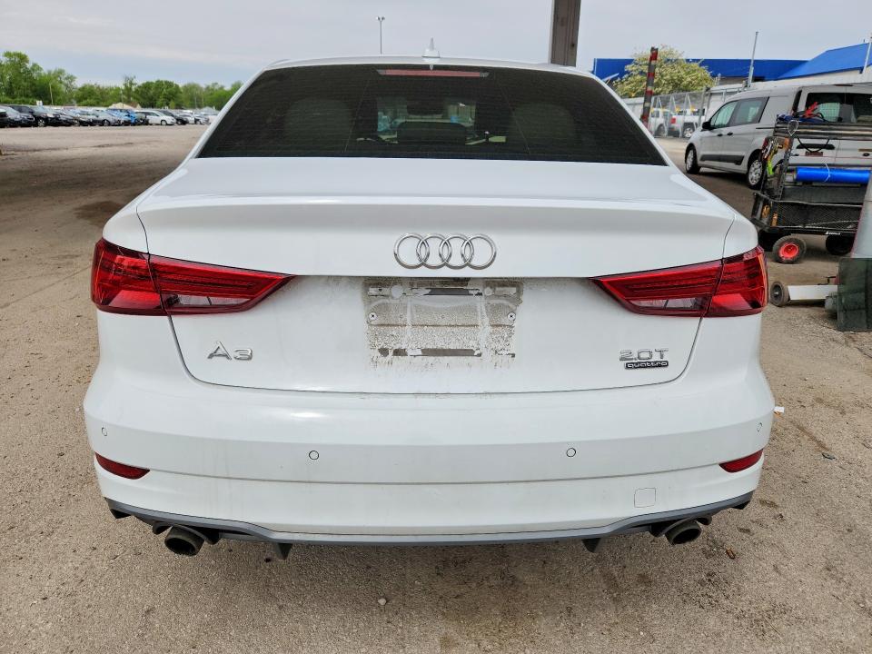 51320826 :رقم المزاد ، WAUJ8GFF7J1017968 vin ، 2018 Audi A3 مزاد بيع