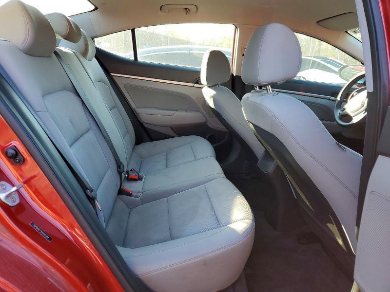 48942986 :رقم المزاد ، 5NPD84LF3HH001384 vin ، 2017 Hyundai Elantra مزاد بيع