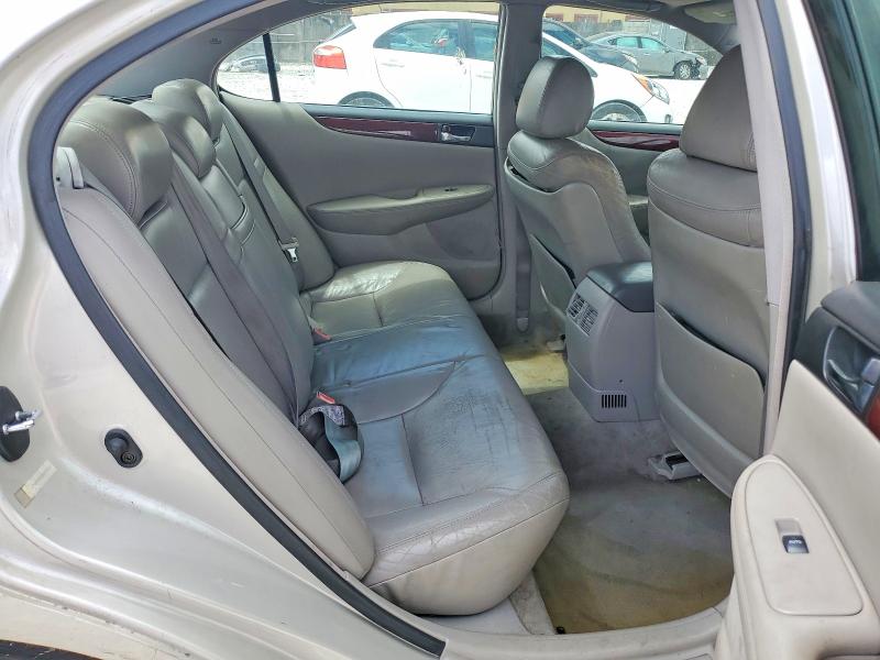 50970366 :رقم المزاد ، JTHBF30G920059460 vin ، 2002 Lexus Es مزاد بيع