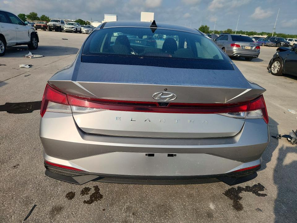 Продаж на аукціоні авто 2022 Hyundai Elantra, vin: 5NPLM4AG1NH069407, номер лоту: 51647386
