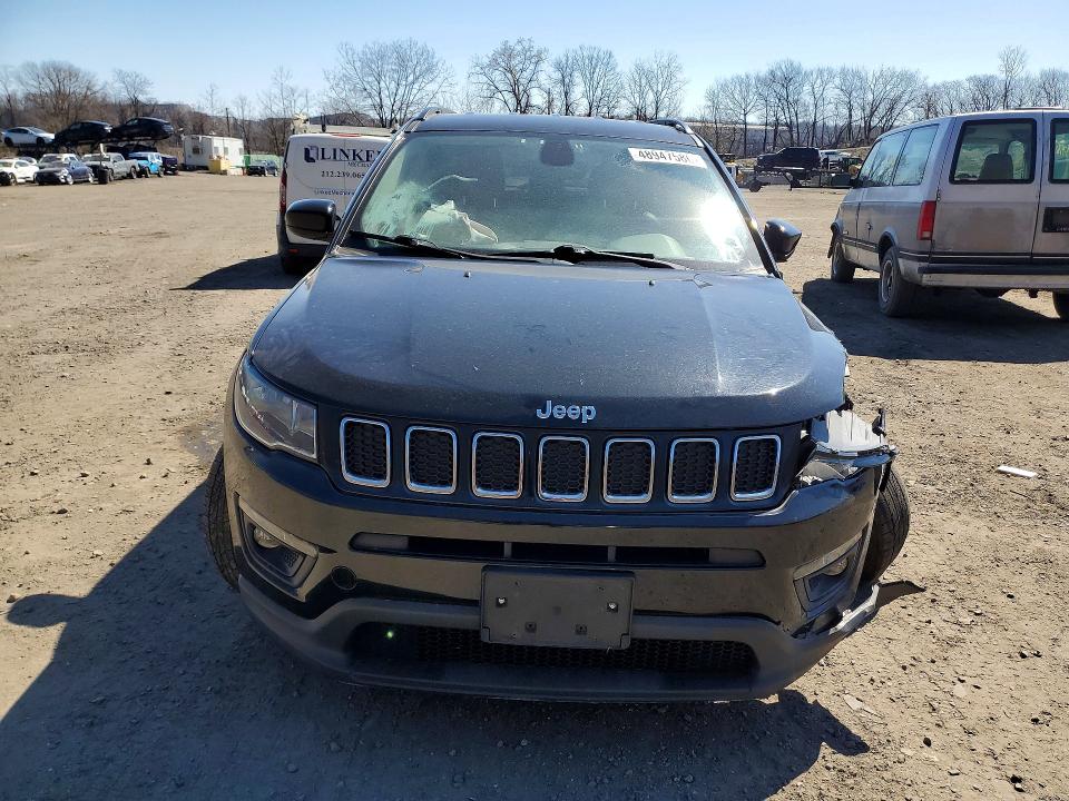 48947586 :رقم المزاد ، 3C4NJDBB8MT501607 vin ، 2021 Jeep Compass مزاد بيع