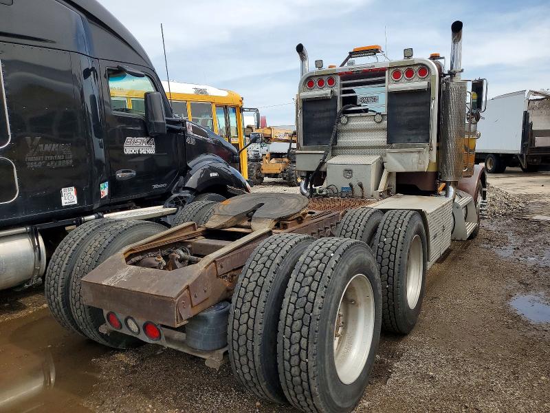48230756 :رقم المزاد ، 1XPFDU9X0YS547337 vin ، 2000 Peterbilt 378 مزاد بيع