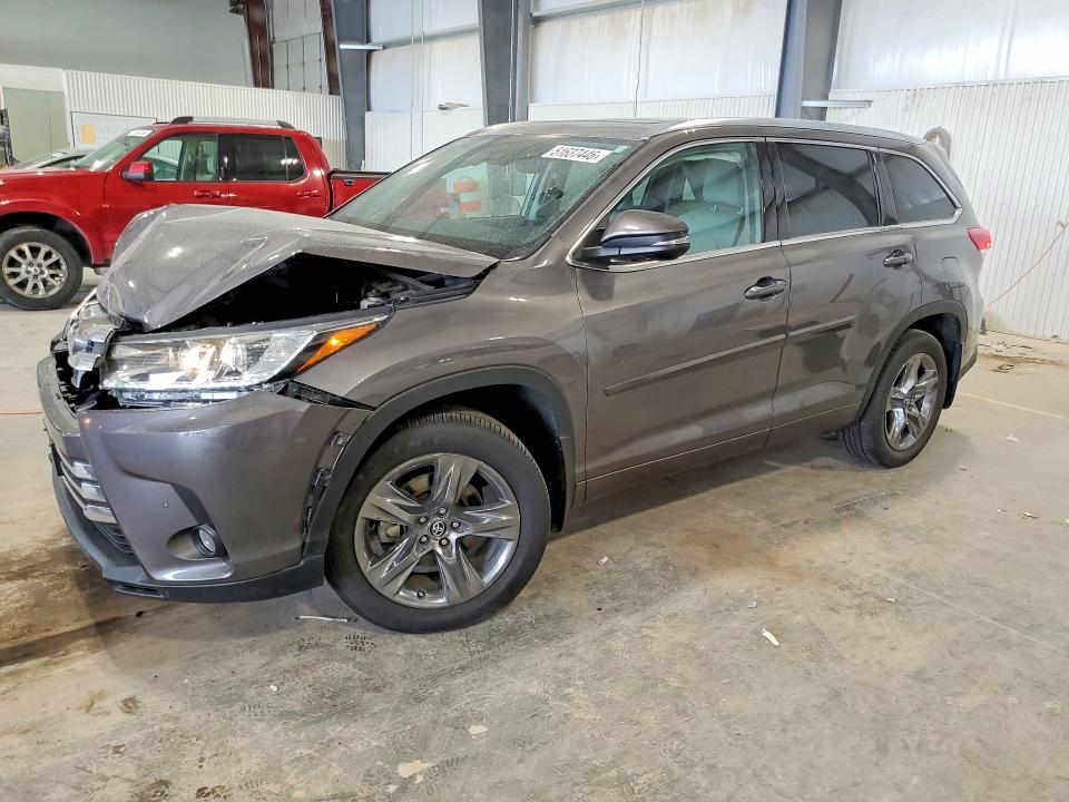 2018 Toyota Highlander მანქანა იყიდება აუქციონზე, vin: 5TDDZRFH3JS485449, აუქციონის ნომერი: 51637446