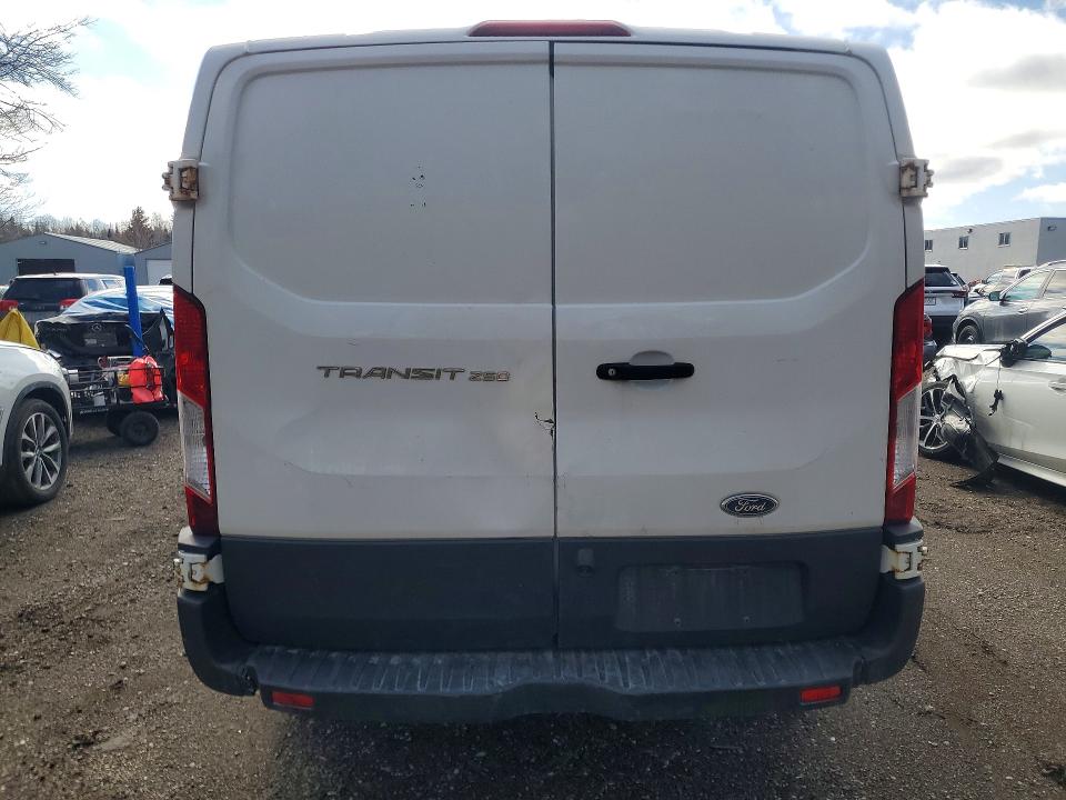 49612566 :رقم المزاد ، 1FTYR1ZM7JKA59931 vin ، 2018 Ford Transit 250 Wb 130 C مزاد بيع