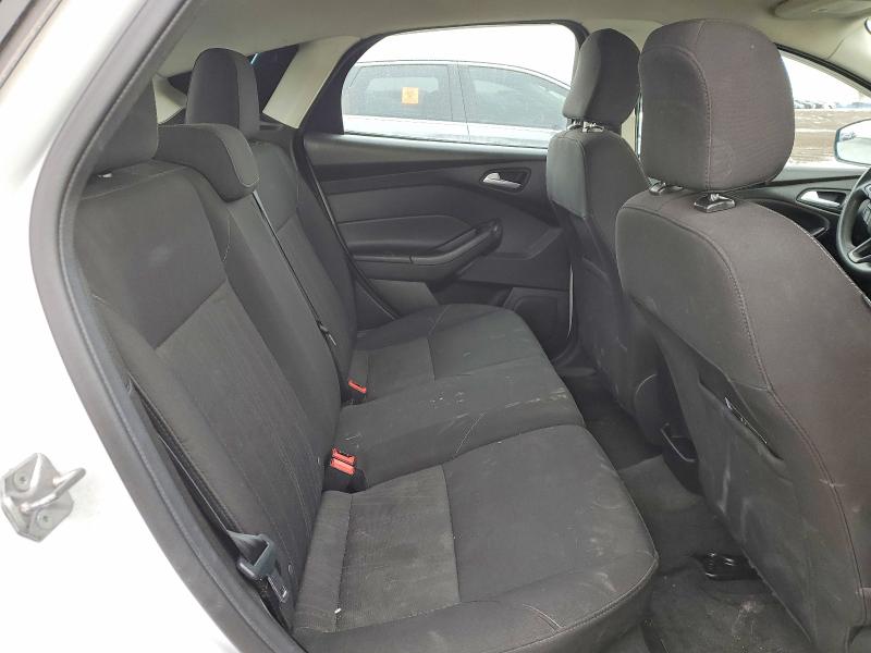 48474366 :رقم المزاد ، 1FADP3K25GL400227 vin ، 2016 Ford Focus مزاد بيع