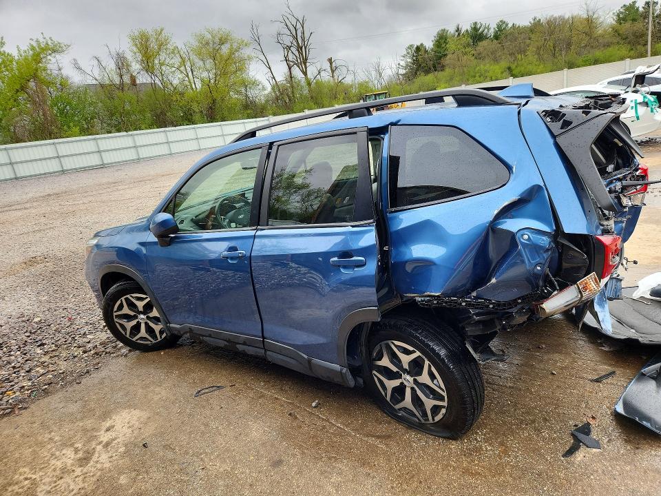 2019 Subaru Forester მანქანა იყიდება აუქციონზე, vin: JF2SKAGC0KH462315, აუქციონის ნომერი: 51604716