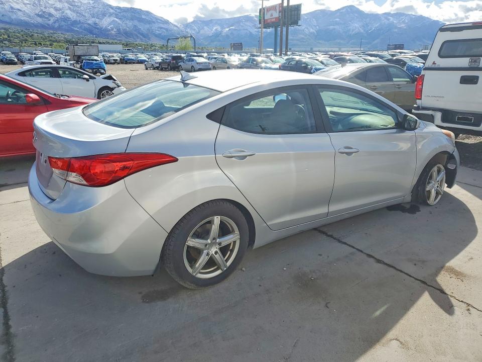Aukcja sprzedaży 2013 Hyundai Elantra, vin: KMHDH4AE5DU681715, numer aukcji: 49000466