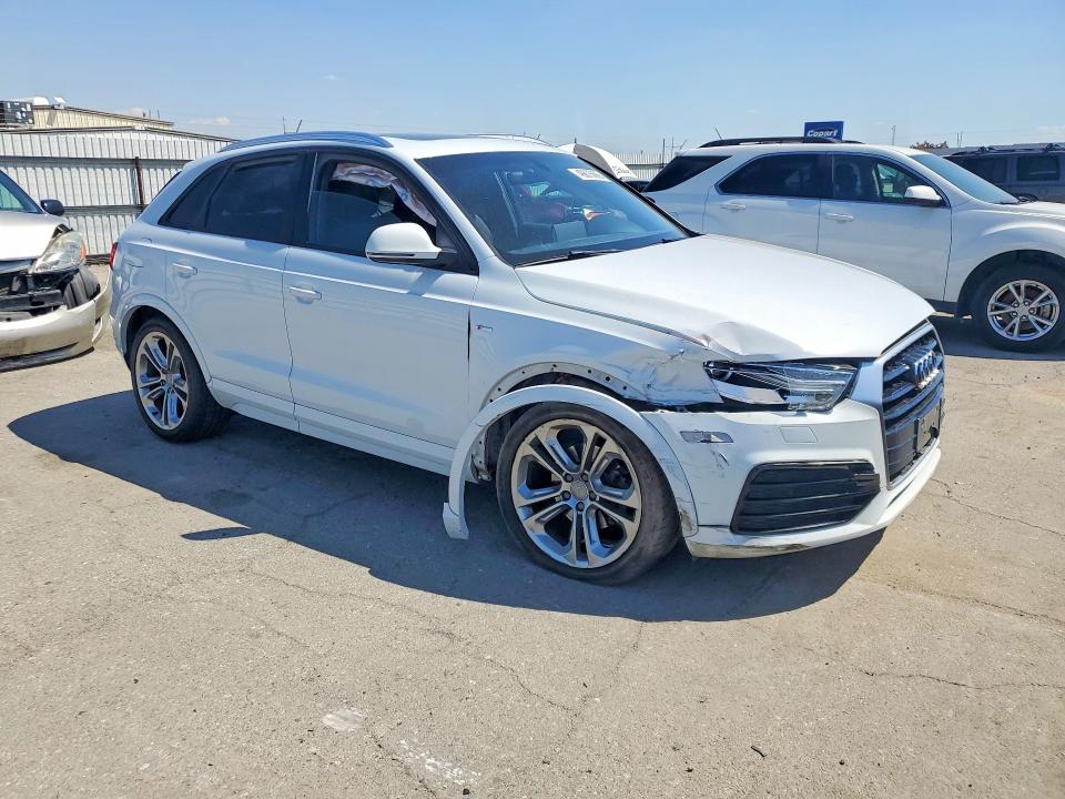 49675666 :رقم المزاد ، WA1BCCFS2JR008697 vin ، 2018 Audi Q3 مزاد بيع